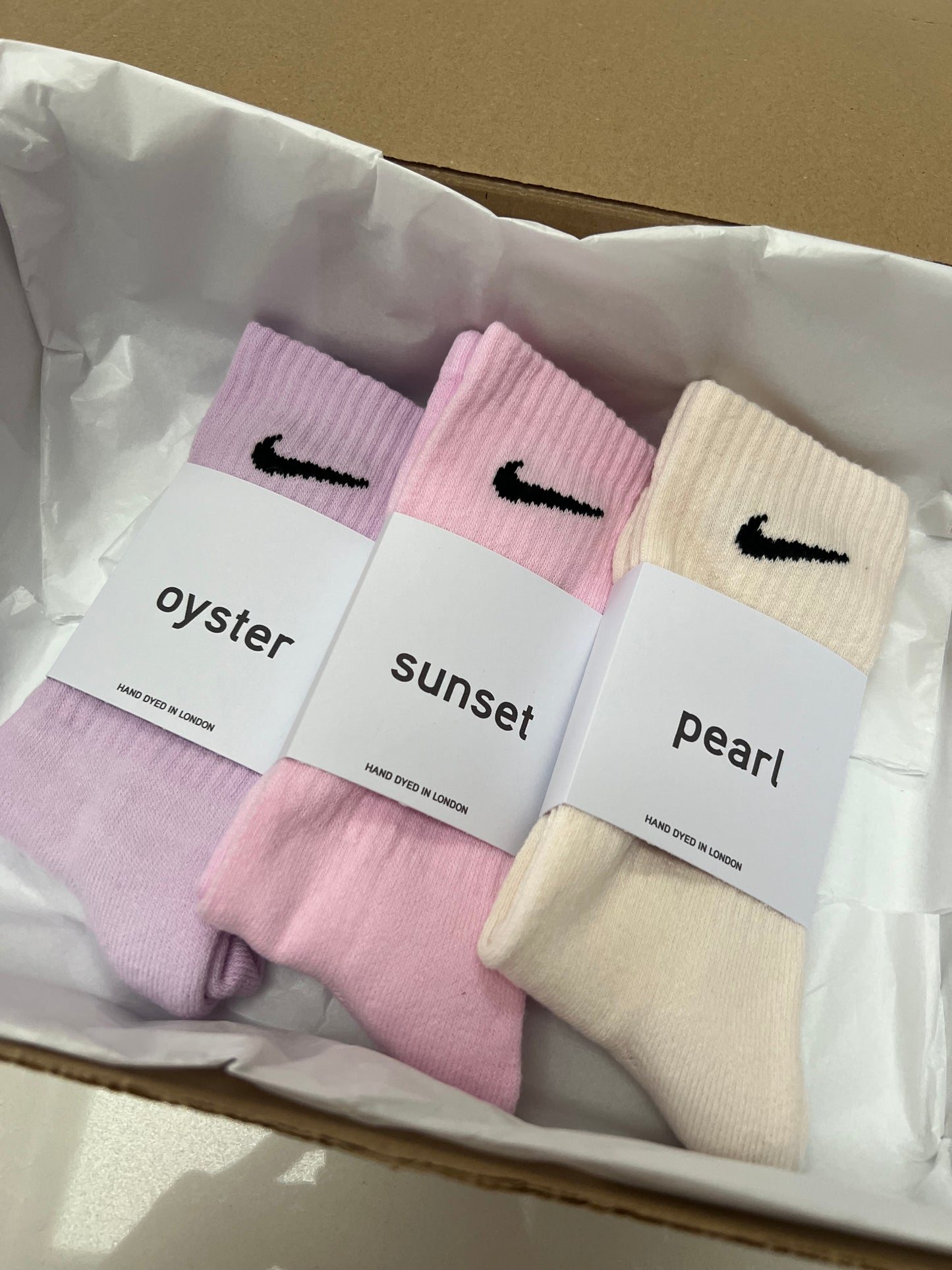 3 pack Nike crew socks gift box. 3 pairs baby pink