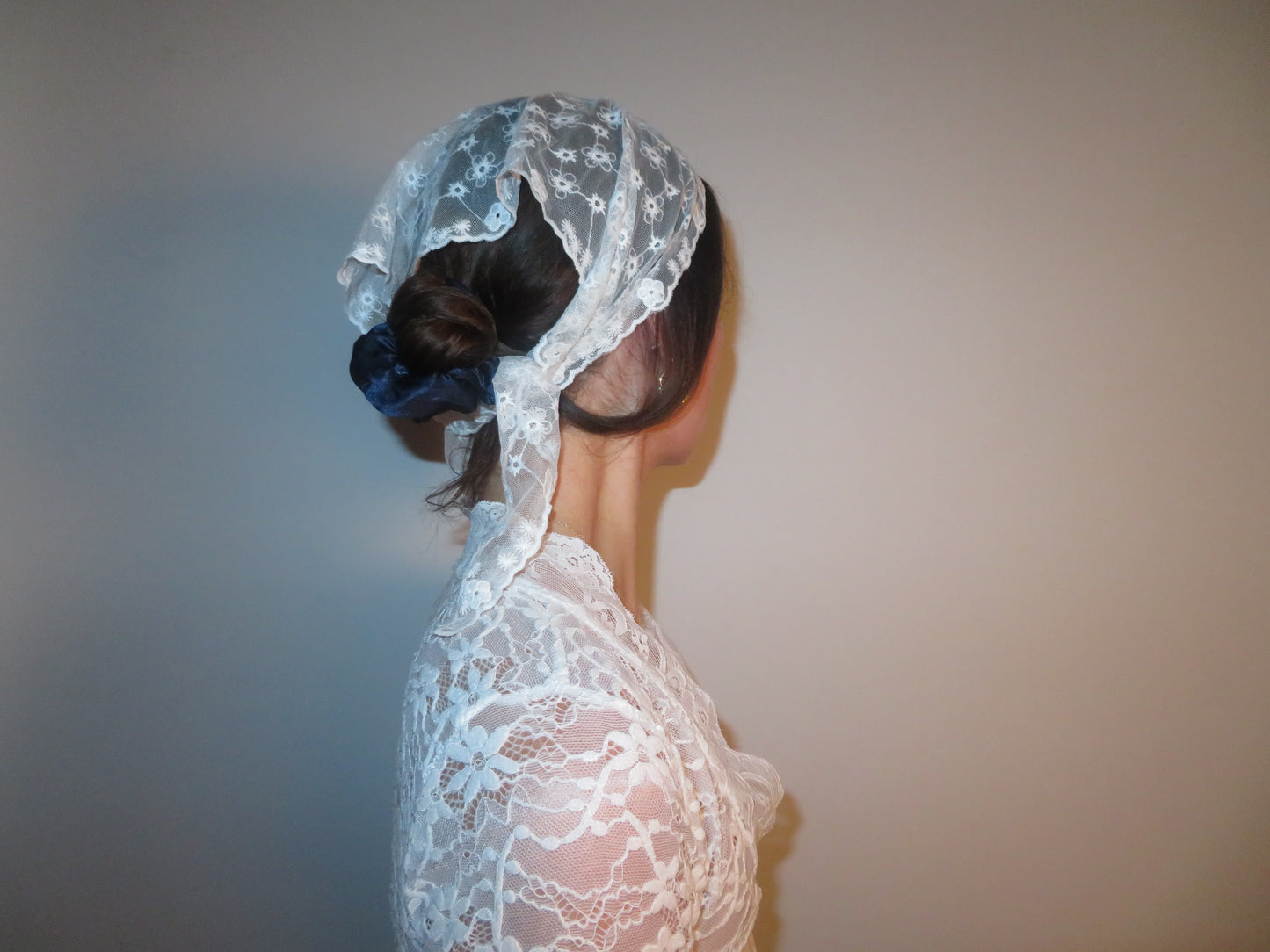 White lace scarf