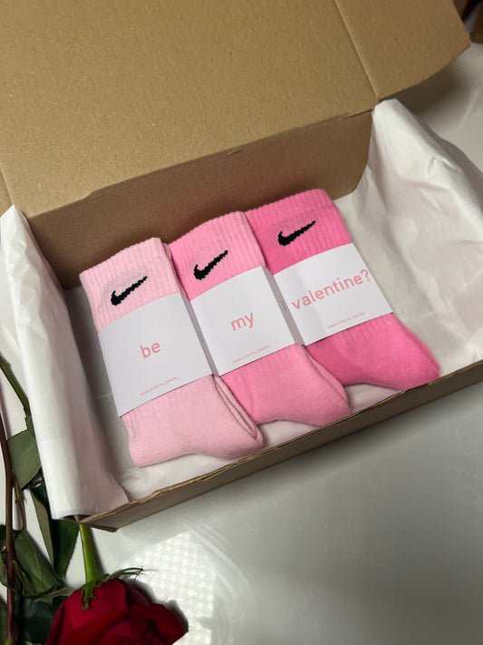 Be my valentine? 3 pairs Nike crew socks 3 baby pink