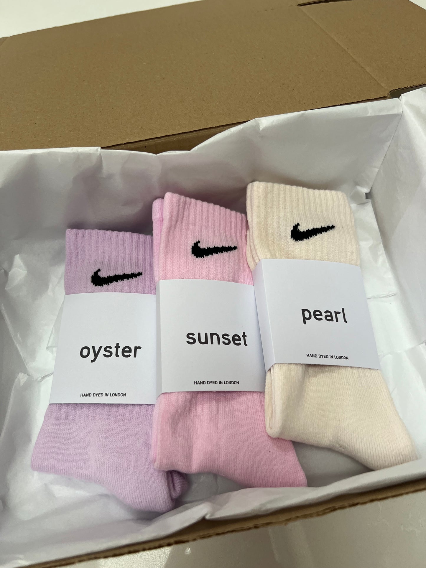 3 pack Nike crew socks gift box. 3 pairs baby pink