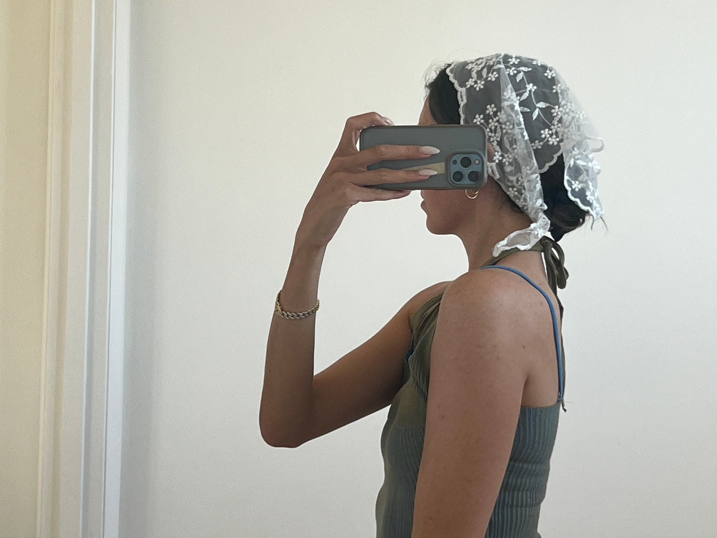 White lace scarf