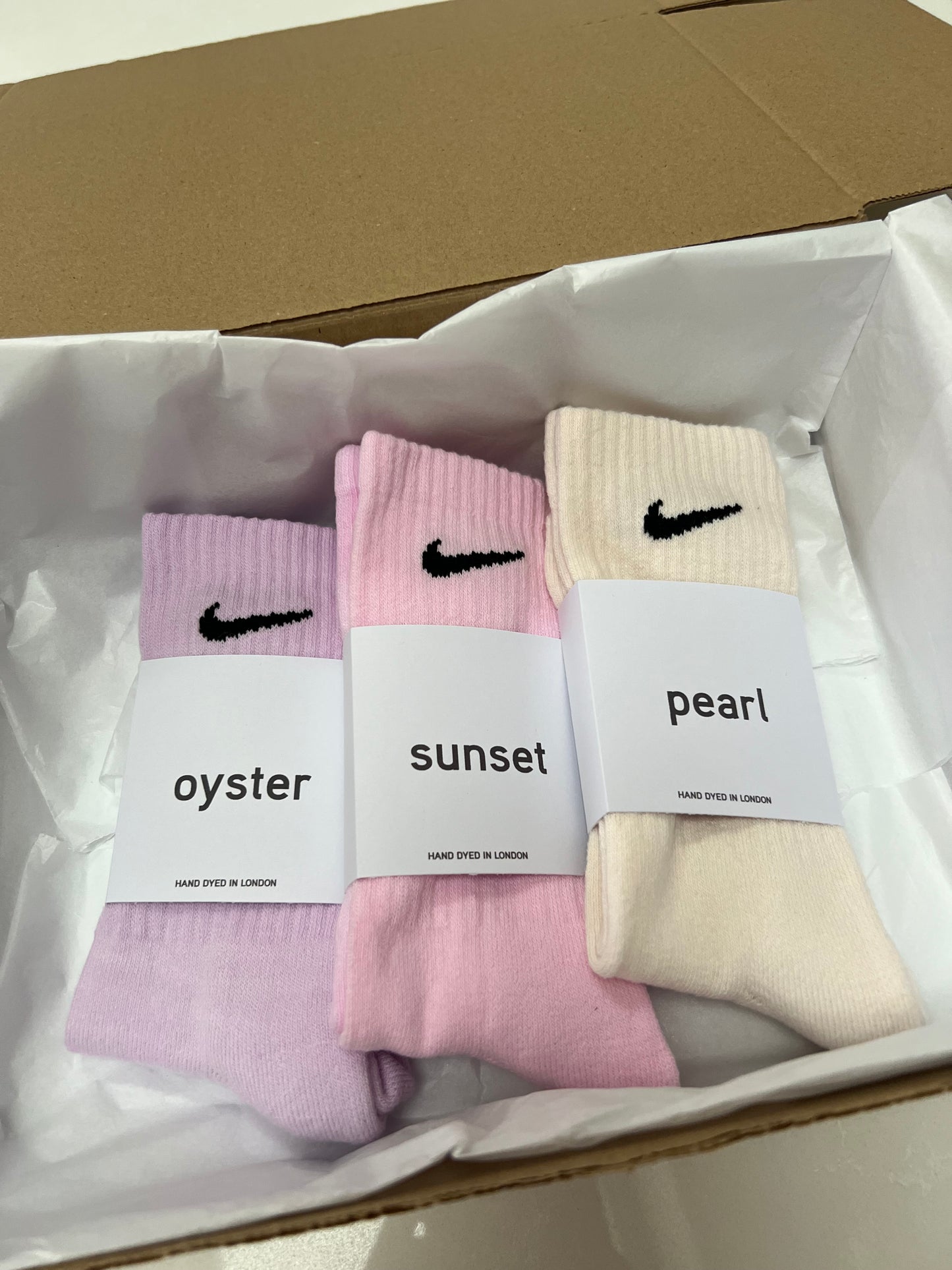 3 pack Nike crew socks gift box. 3 pairs baby pink