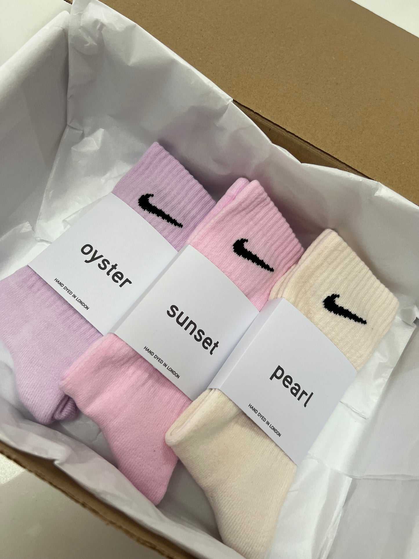 3 pack Nike crew socks gift box. 3 pairs baby pink