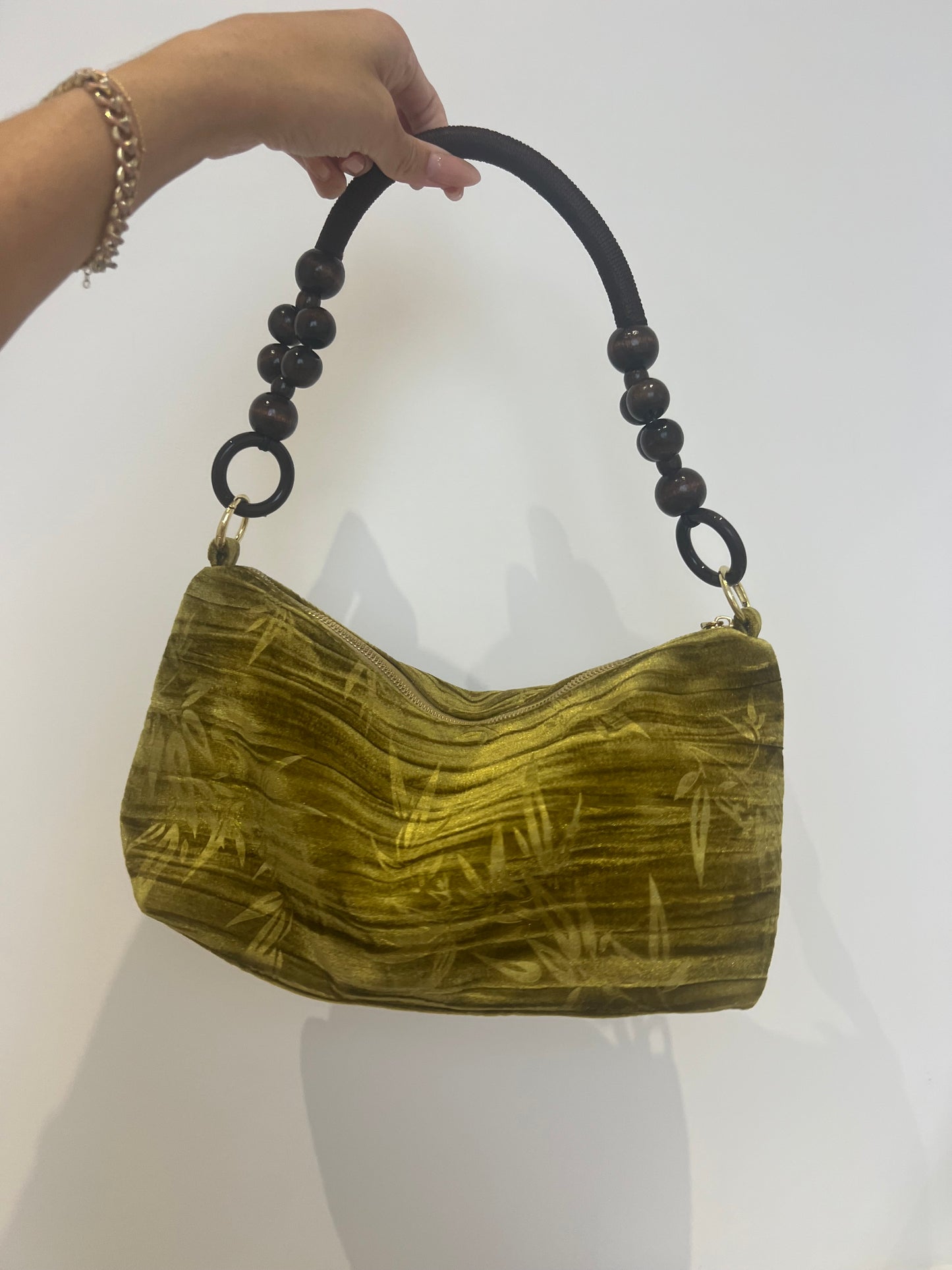 Floral Handbag Wooden Handle