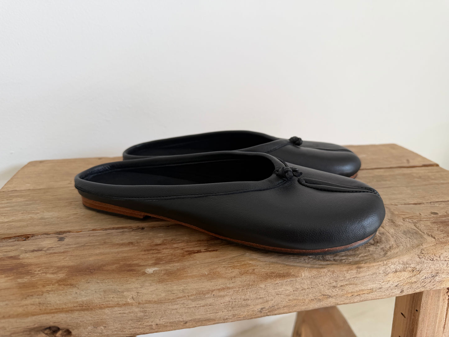 Black backless ballet shoes