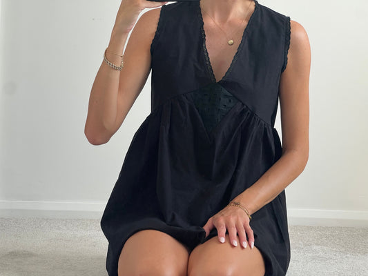 Black mini dress oversized fit