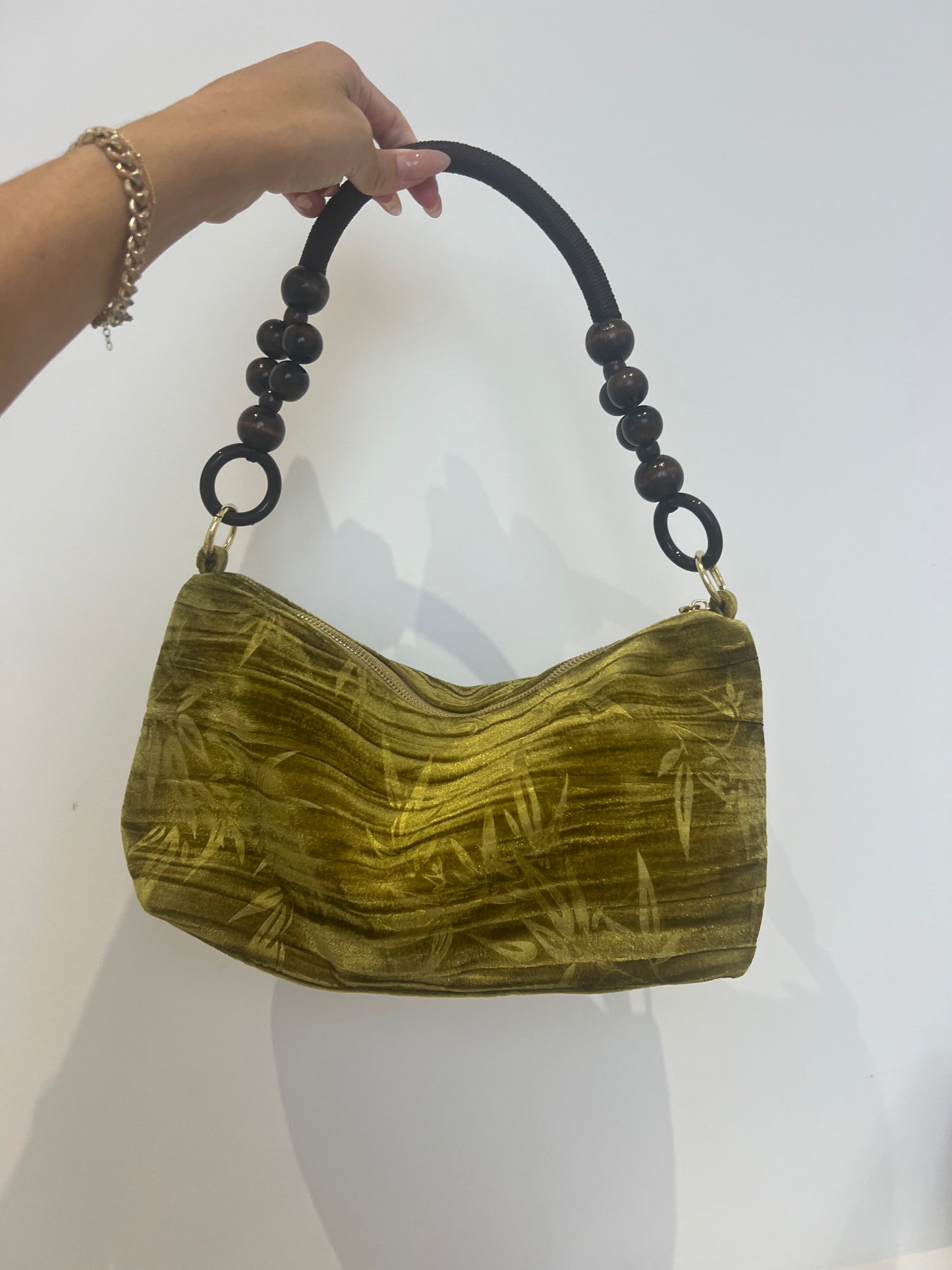 Floral Handbag Wooden Handle