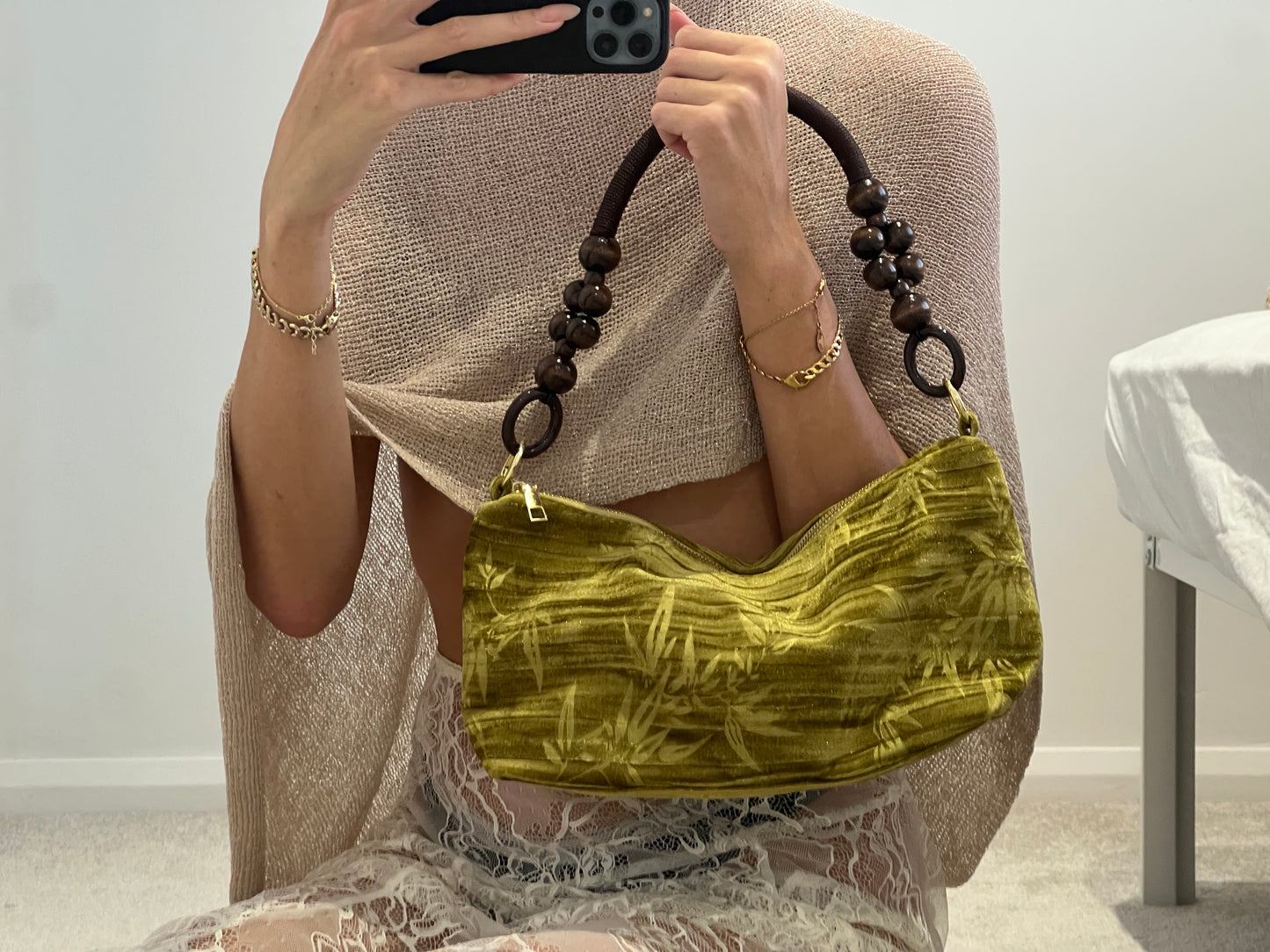 Floral Handbag Wooden Handle