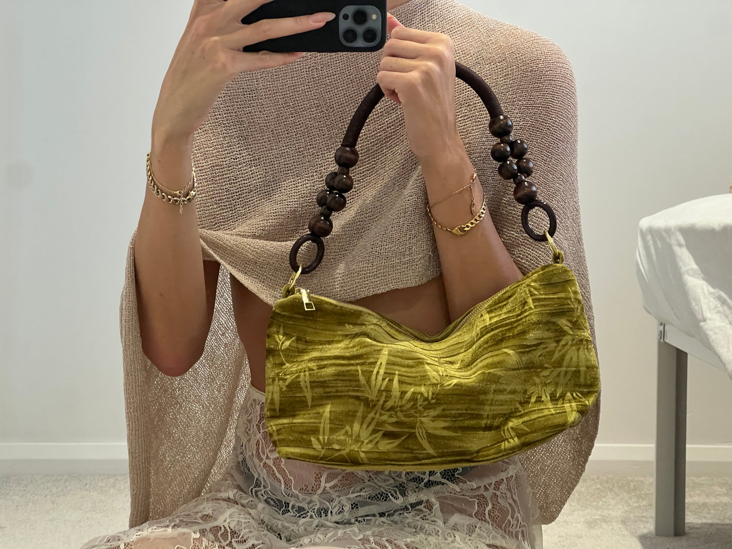 Floral Handbag Wooden Handle